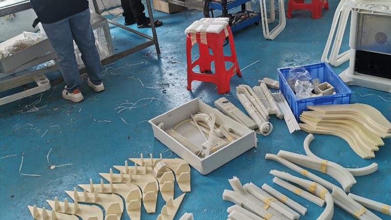 在选购家用二类医疗器械时，消费者容易陷入以下误区：
